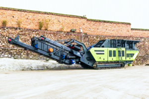 Crawler-type Impact Crusher Mobile Crushing Station-3